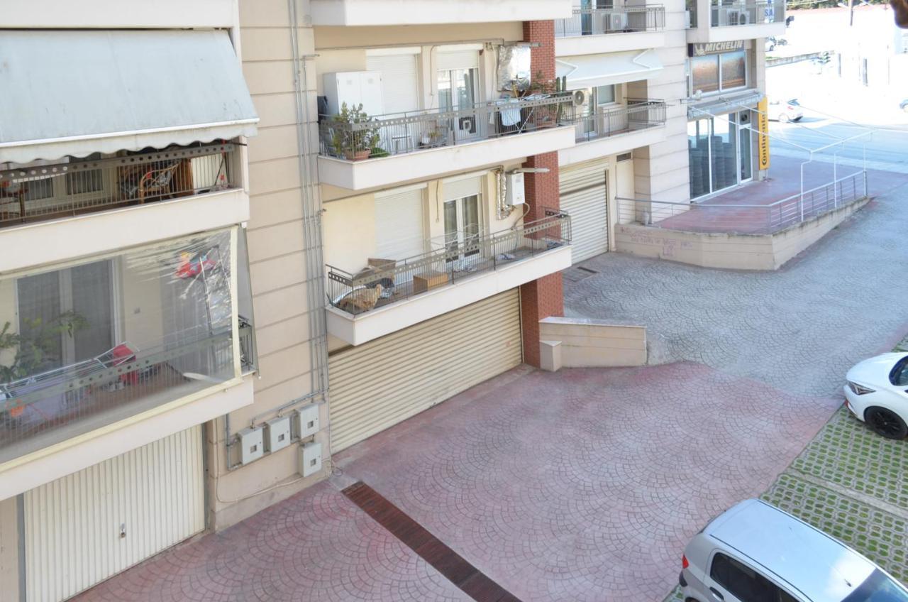 Delmare Dion Apartment Салоники Экстерьер фото